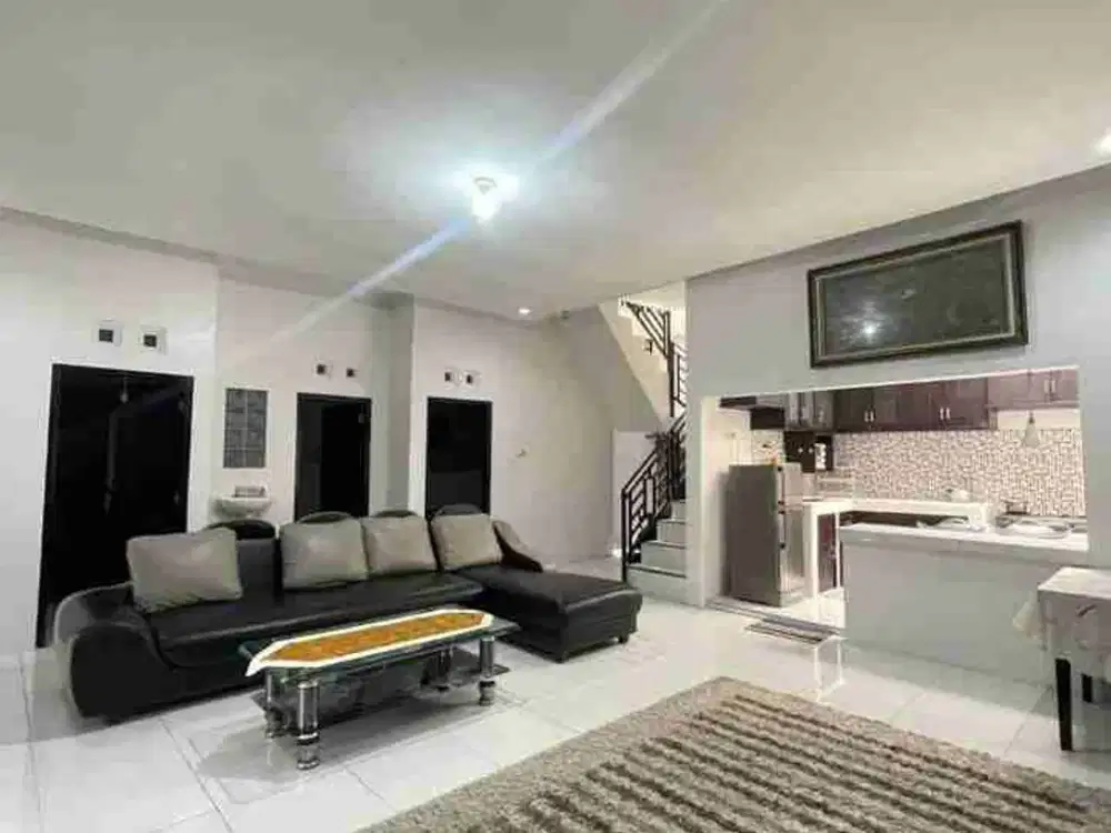 Kontrakan Rumah Bagus Strategis Dekat GOR Manahan Include Furnished