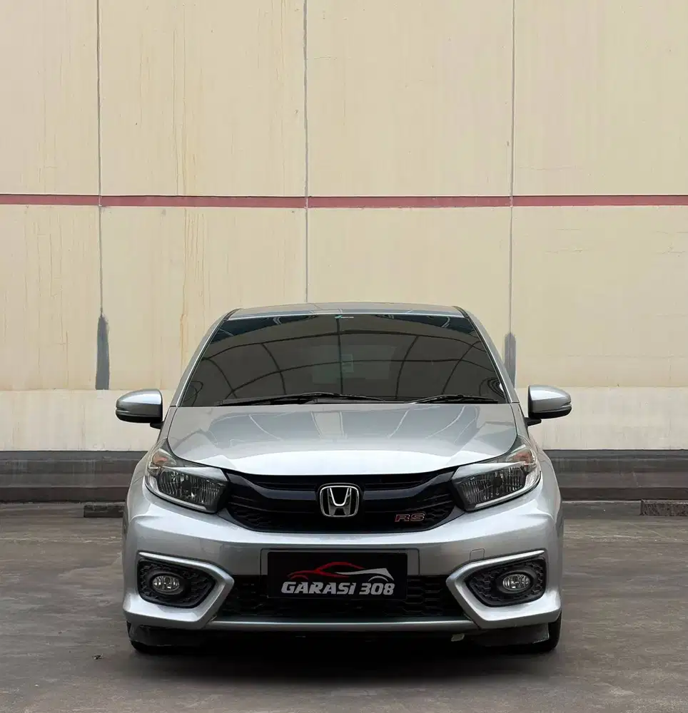 ( Km 22rb) Honda New Brio RS CVT AT Automatic 2022 Abu Silver metalik