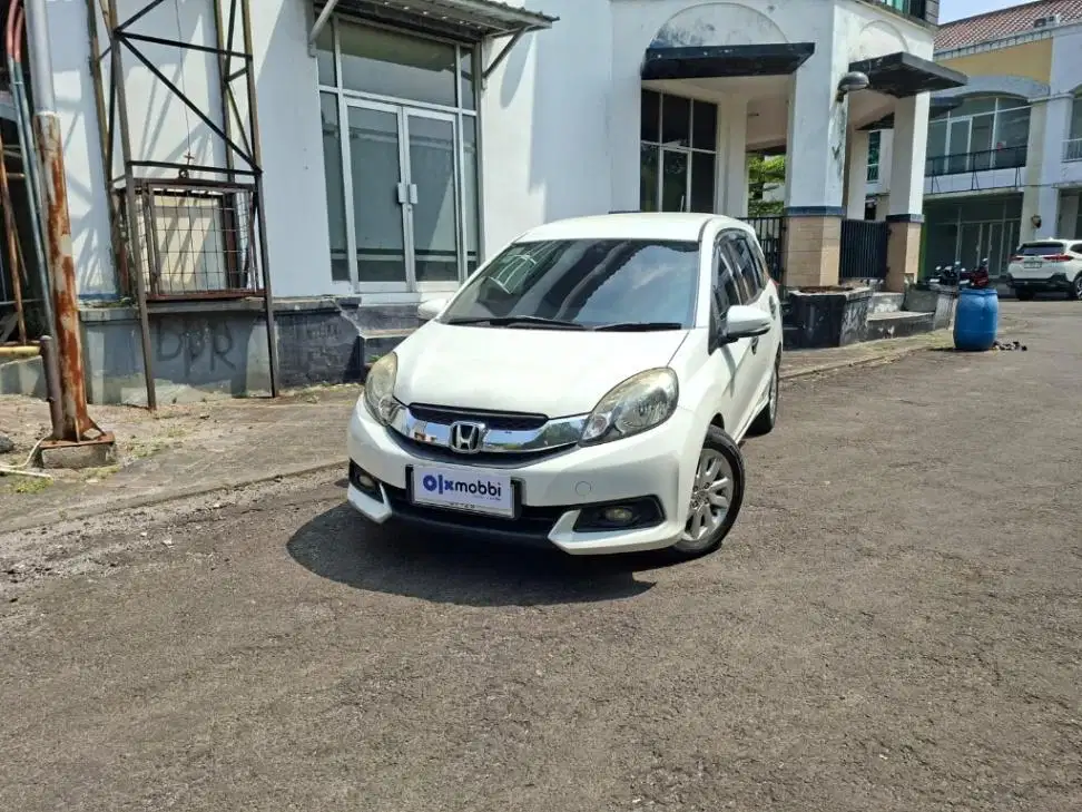 Pajak Panjang - Honda Mobilio 1.5 E Bensin AT 2016 Putih