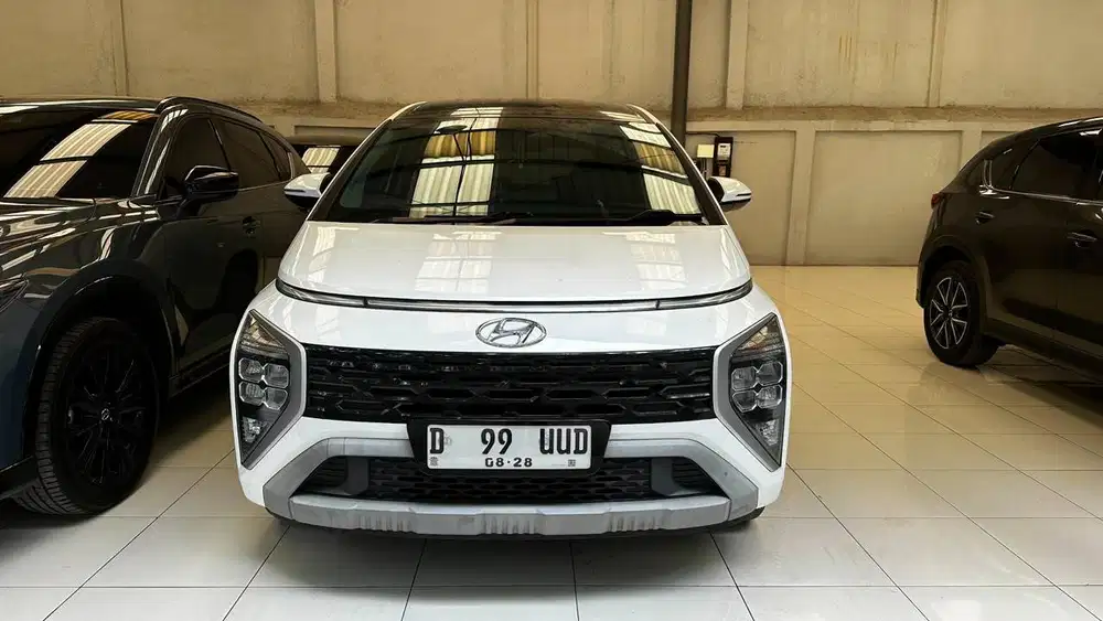 KM 25.000 ANTIK HYUNDAI STARGAZER 1.5 PRIME AT 2023