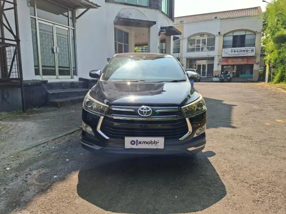 LOW DP - Toyota Kijang Innova 2.0 G Bensin-AT Automatic-2018