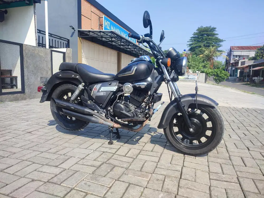 BENELLI MOTOBI 200EFI TAHUN 2021