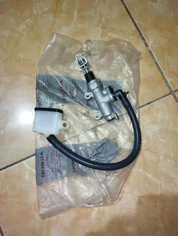 Master rem belakang