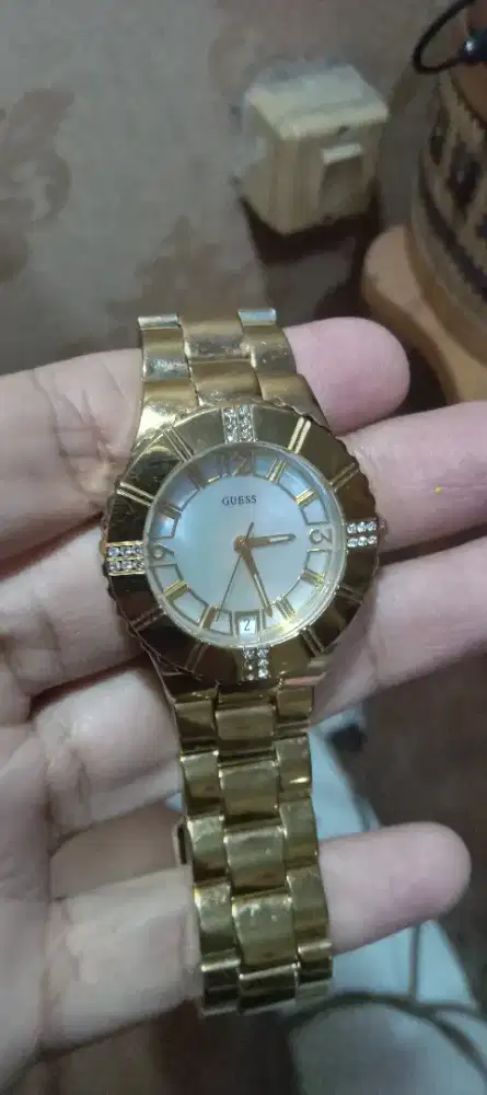 Jam tangan guess ori woman nego cod rungkut ganku