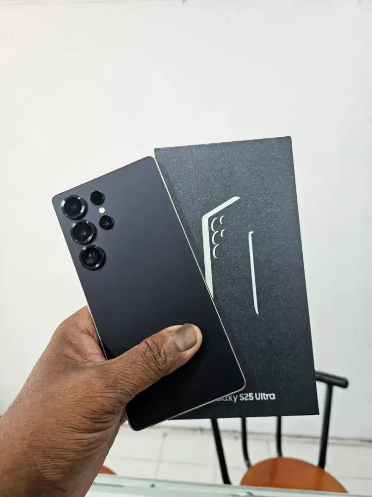 Samsung S25 ultra 12/512gb black tetanium mlus lengkap