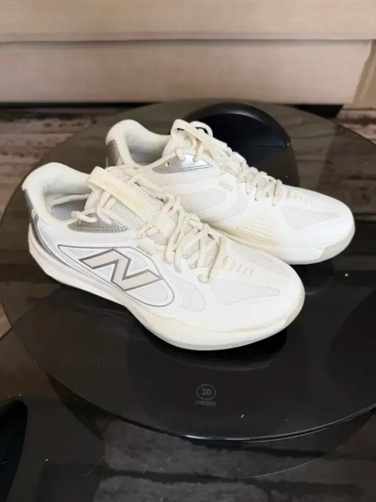 New Balance Sepatu Padel Wanita BNIB