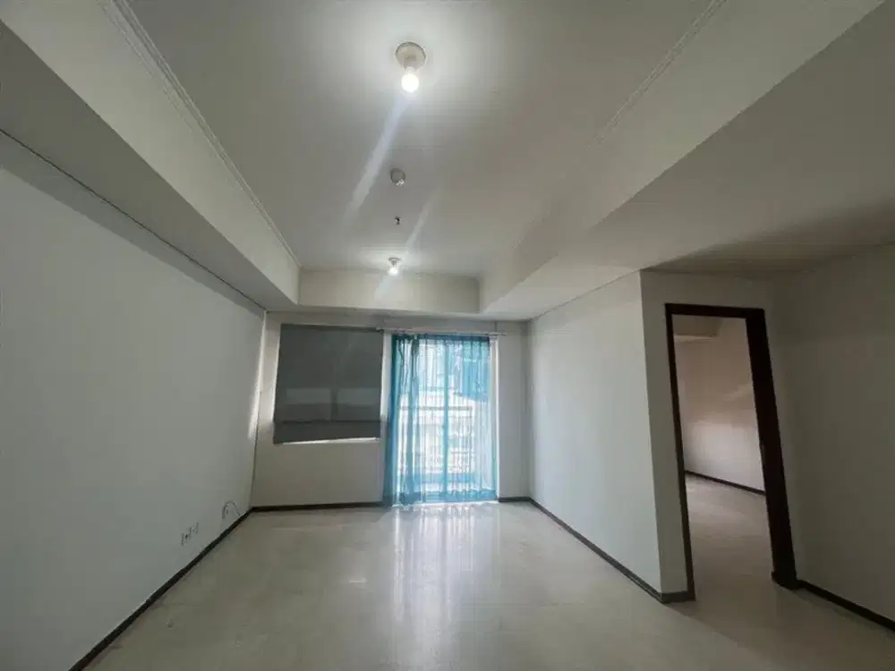 Stock Terbatas Disewakan Apartemen Royal Mediterania Garden Residences 2BR+1 Luas 87m2 Unfurnish Nyaman Siap Huni Hanya Jalan Kaki Ke Mall CP