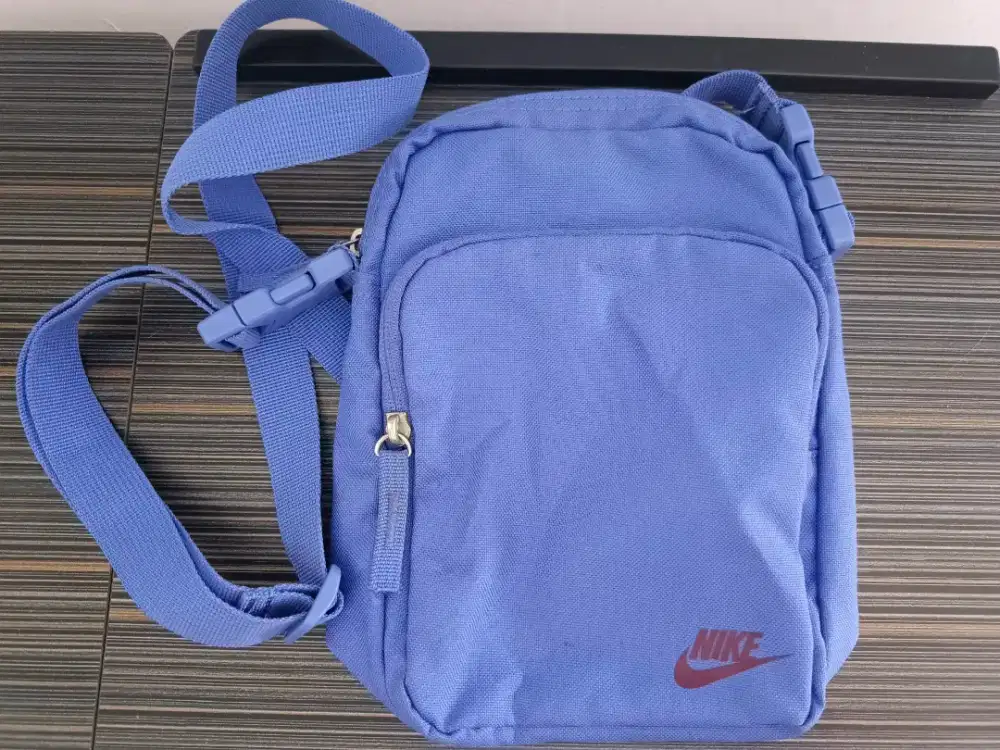 TAS NIKE ORI KONDISI MULUS JARANG DIPAAKAI