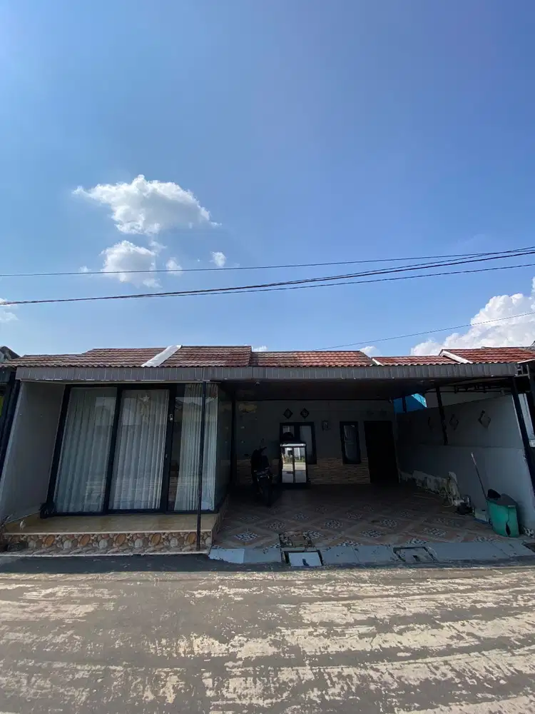 DIJUAL CEPAT RUMAH 3 KT 1 KM LT 120 LB 120 SHM TANPA PERANTARA