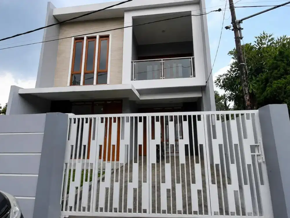 TURUN HARGA! RUMAH BARU 3 LANTAI DI BUKIT LIGAR CIMENYAN BANDUNG SIAP HUNI COCOK UNTUK HUNIAN KELUARGA