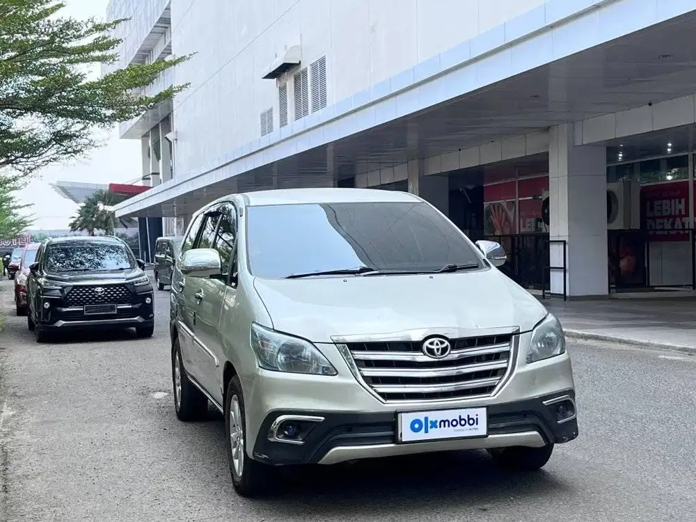 INNOVA 2.5 G MT DIESEL 2014