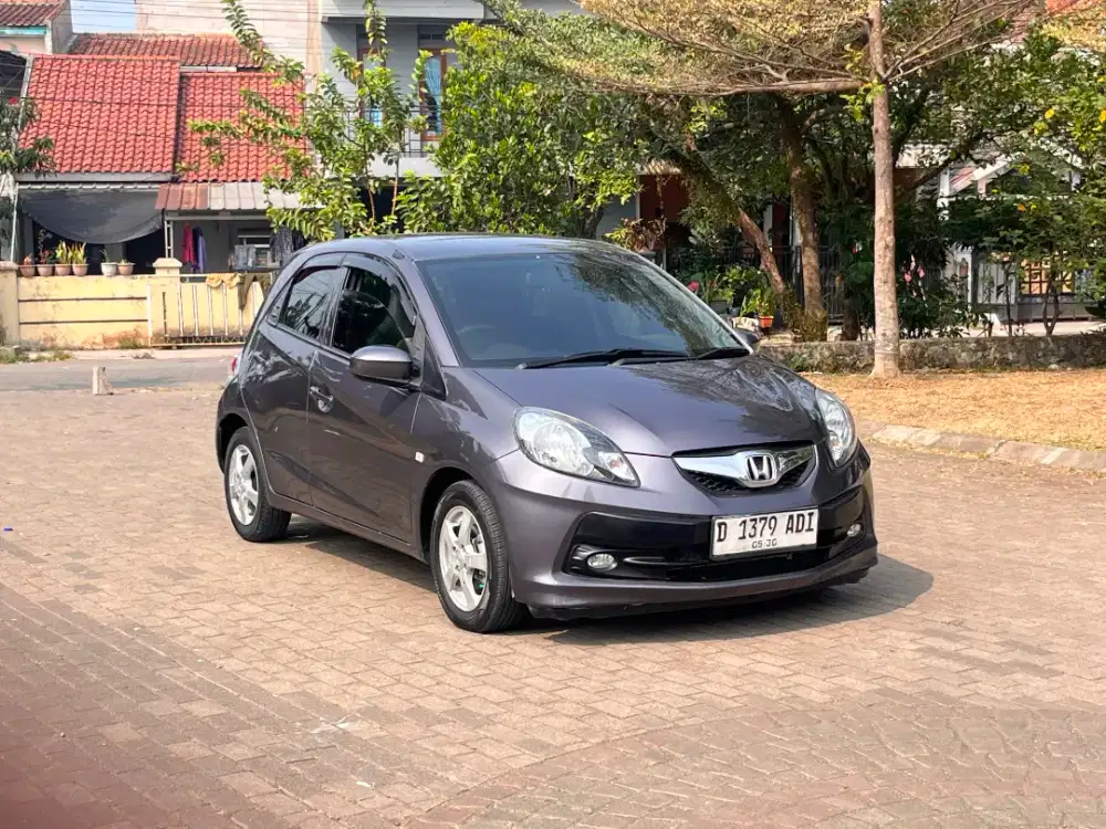 Brio E matic 2015 grey DP 5jtn