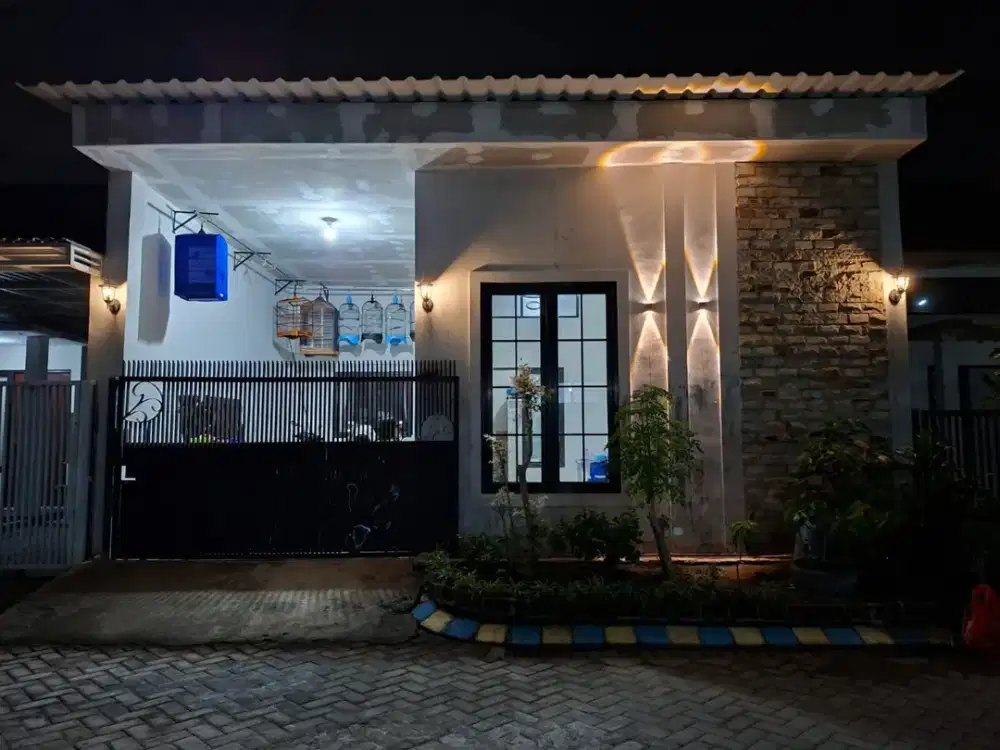 Rumah Perum Grand Anggaswangi Sukodono Sidoarjo
