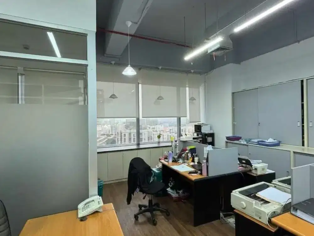 Jual Sewa Soho Capital Semi Furnish Kondisi Tersewa Sampai 1 Oktober