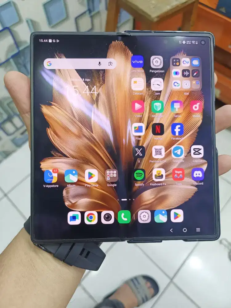 Vivo X Fold 3 Pro 16/512gb ex resmi hp only normal murah meriah !!
