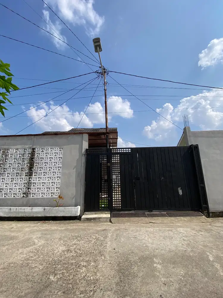 DIJUAL CEPAT RUMAH 2 KT 1 KM LT 162 LB 92 SHM TANPA PERANTARA