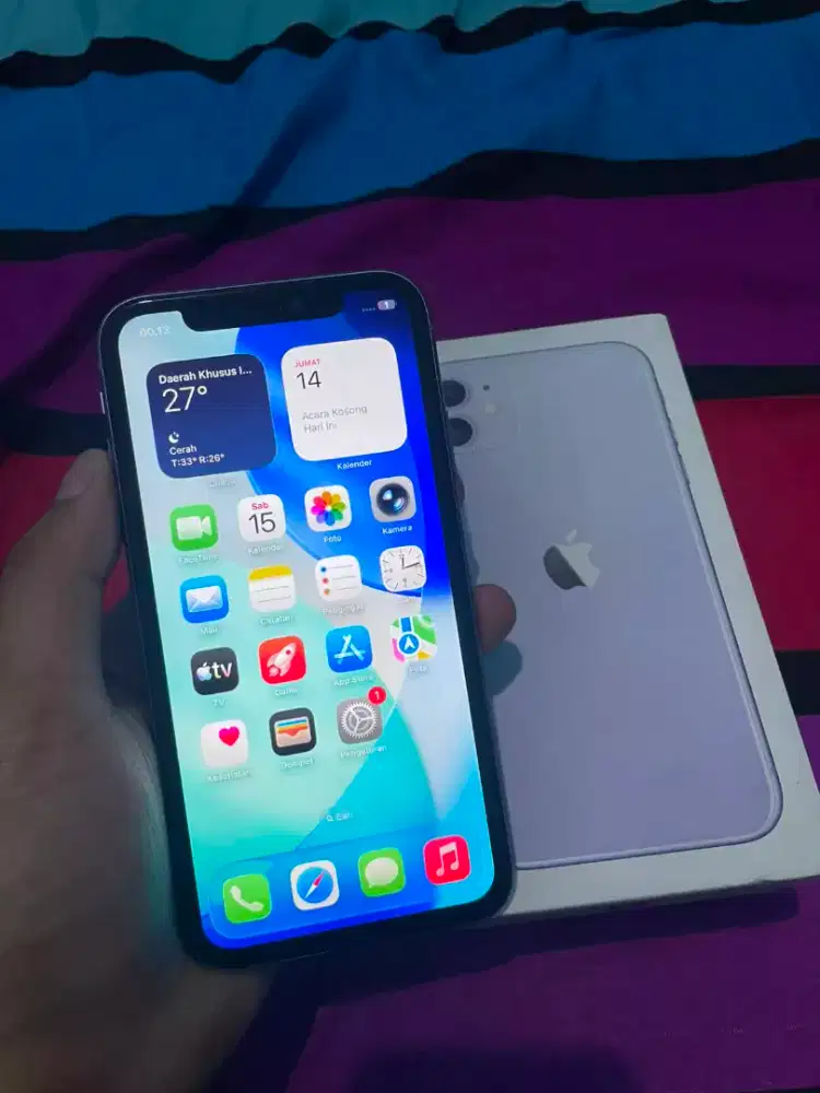 iPhone 11 64gb ibox
