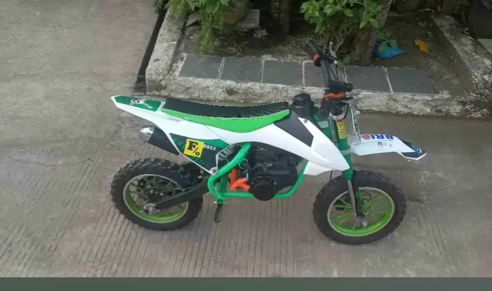Motor trail anak 2 tak 50cc