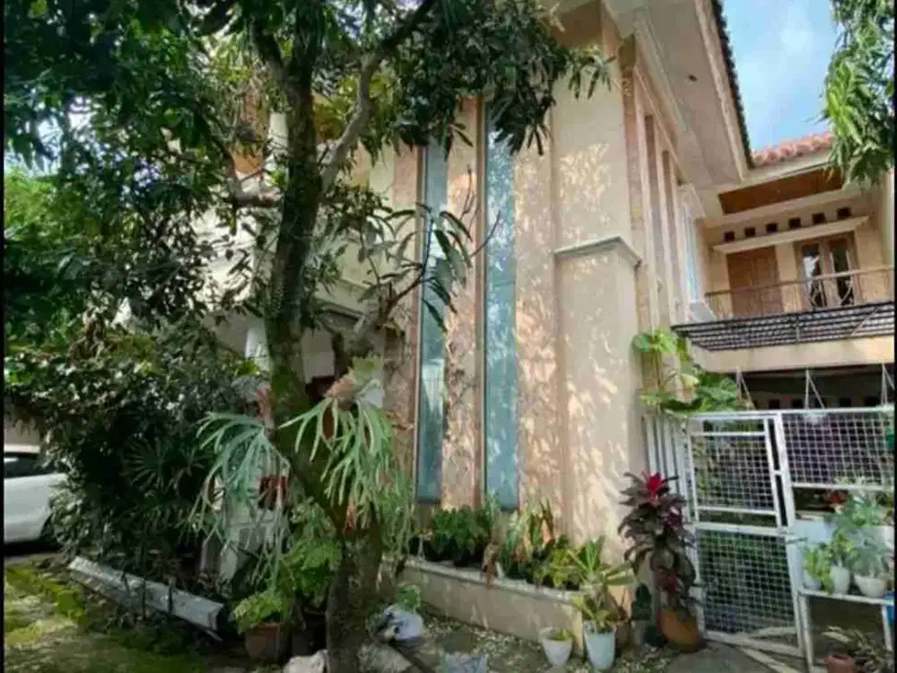 RUMAH Terawat Siap Huni di Turangga Buahbatu