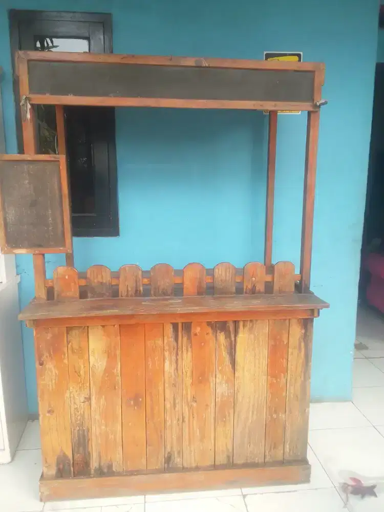 Di jual gerobak warung kondisi seperti di foto ga ada minus siap pake