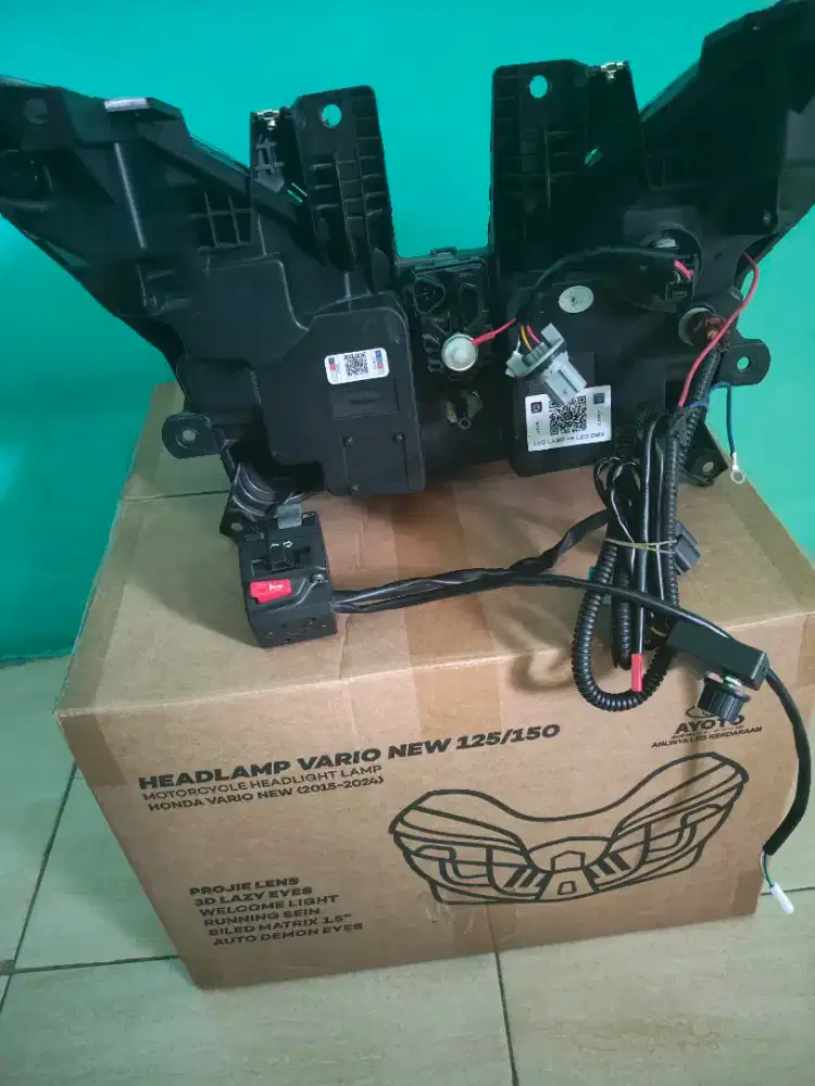 Headlamp full set RGB biled 2 mata Vario new 125/150