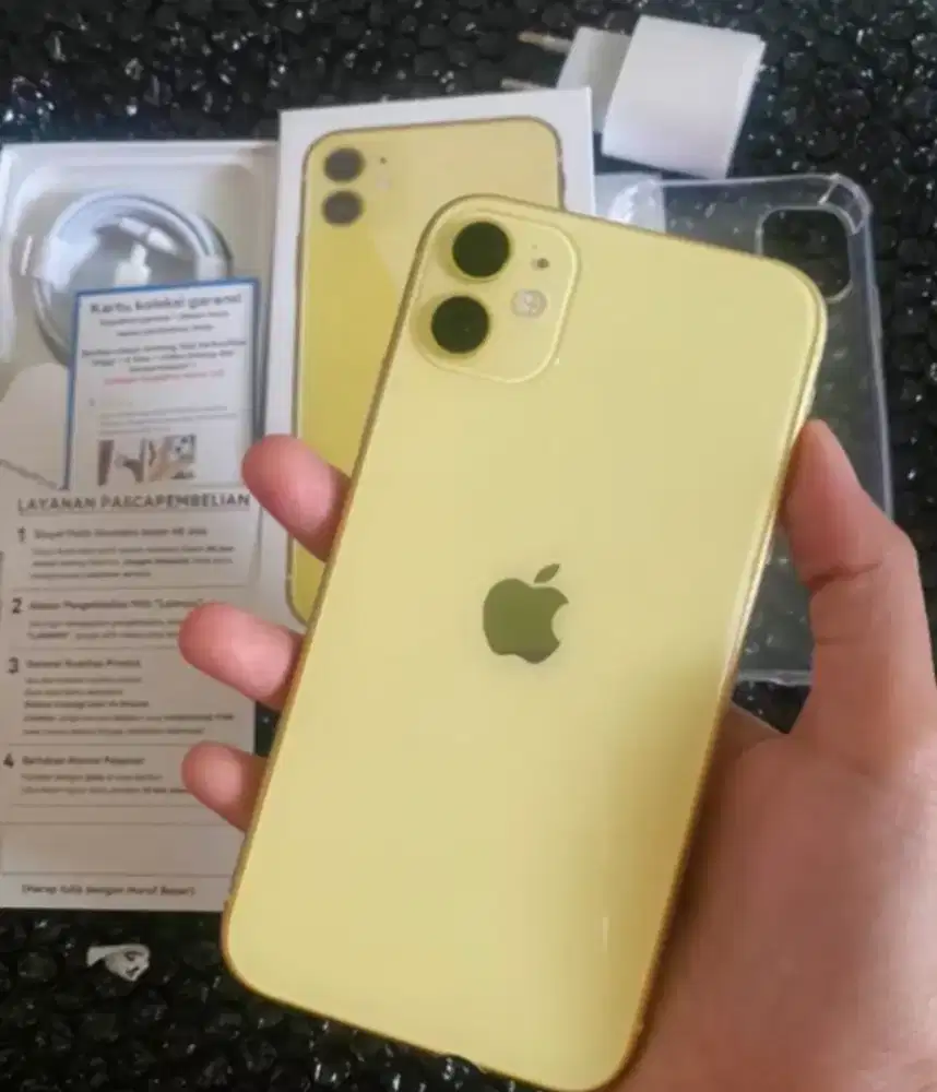 iPhone 11 128gb iBox bekas mulus fullset