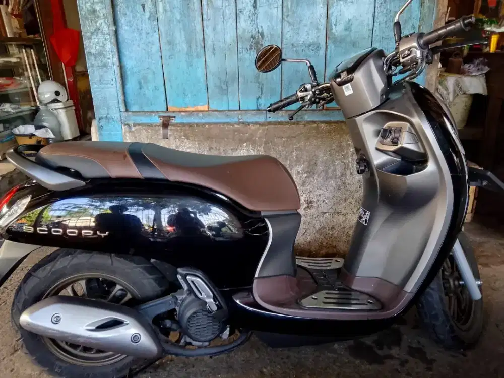 JUAL MOTOR SCOOPY 2022