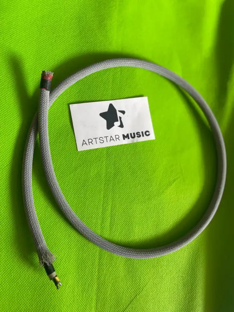 Kabel mirip Yamamura chourchill