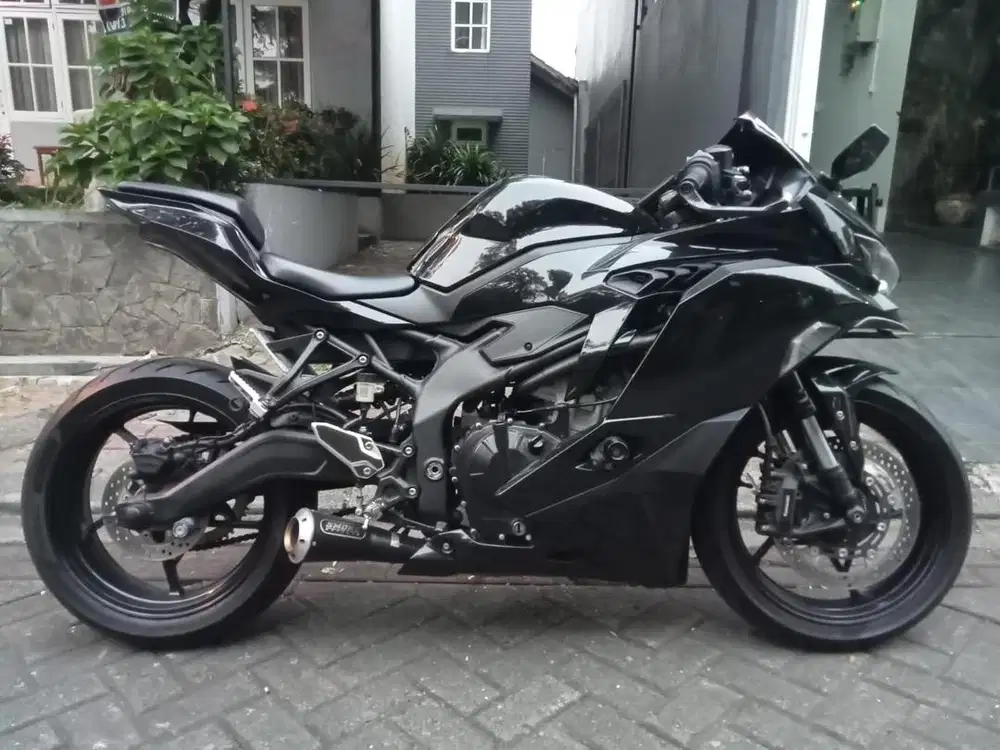 KAWASAKI NINJA ZX25 (NETT)