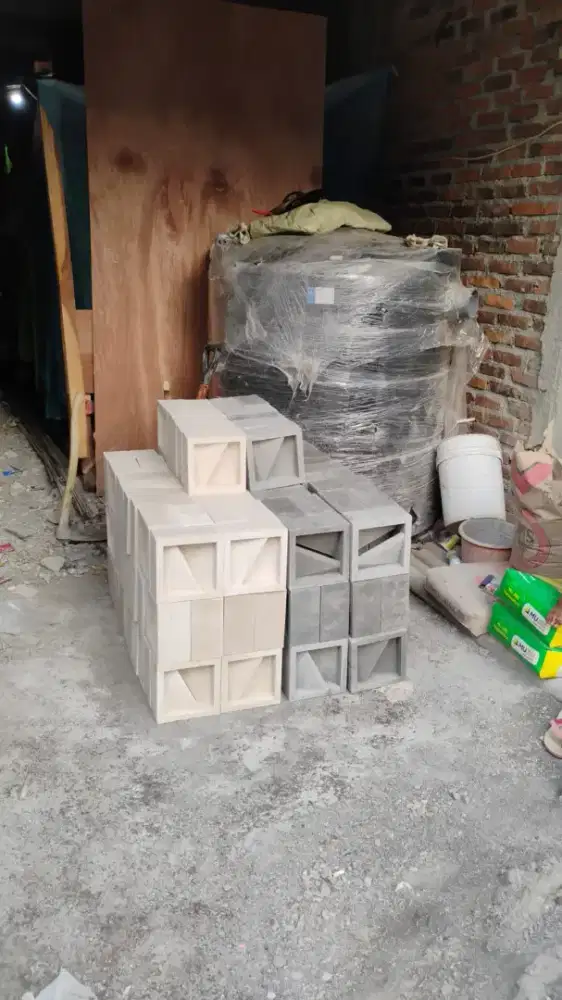 Roaster dekorasi rumah