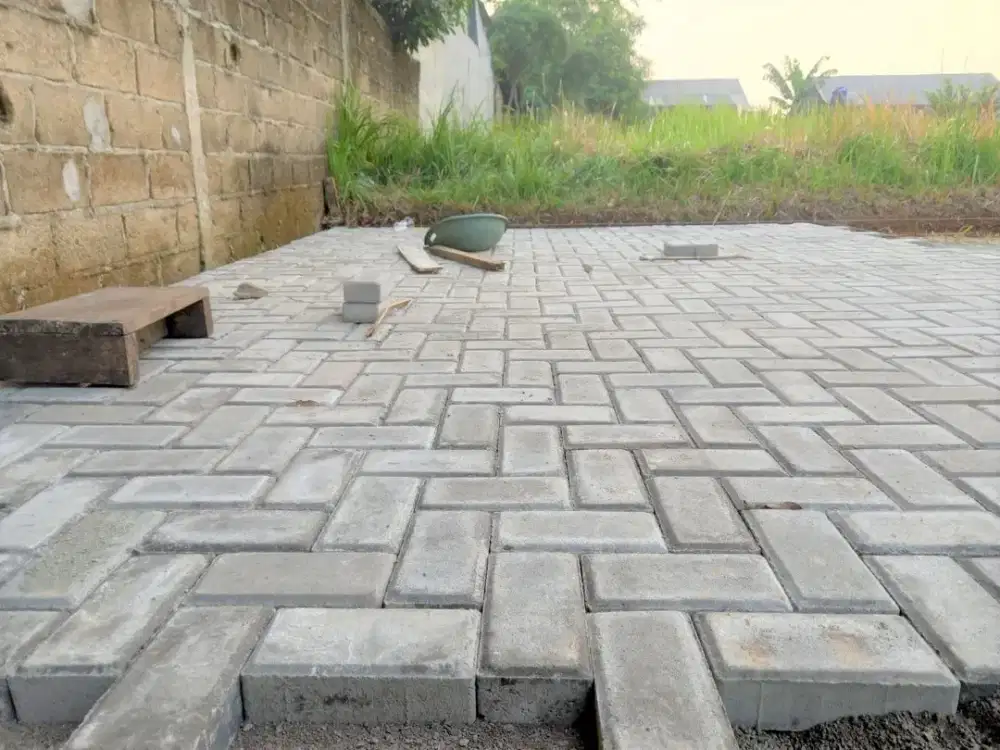 10 Menit ke Jl. Raya Sholeh Iskandar, Tanah Siap Balik Nama