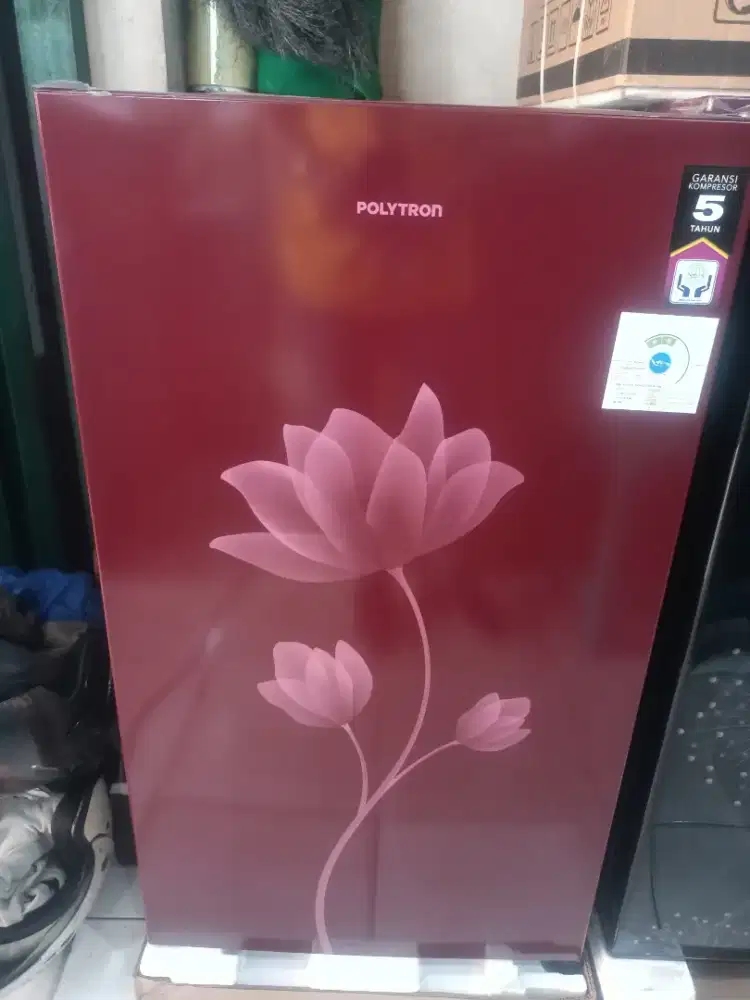 Cash Credit kulkas Polytron 1 pintu