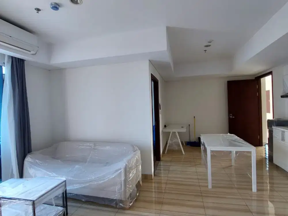 Sewa Apartemen Grand Sungkono Lagoon Venetian 3BR Suite Baru Gress Furnished City View