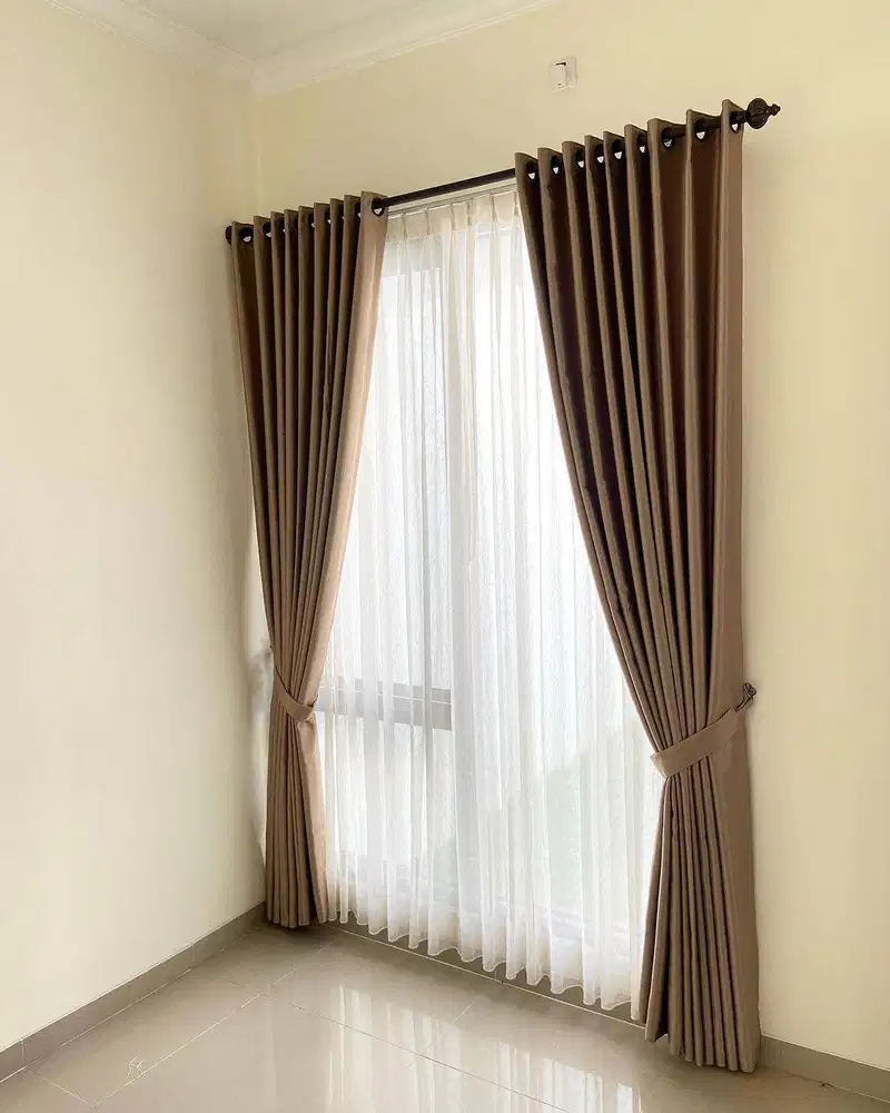Jasa Pasang Gorden Custom Wallpaper Dinding 3D Gordyn Hordeng Korden