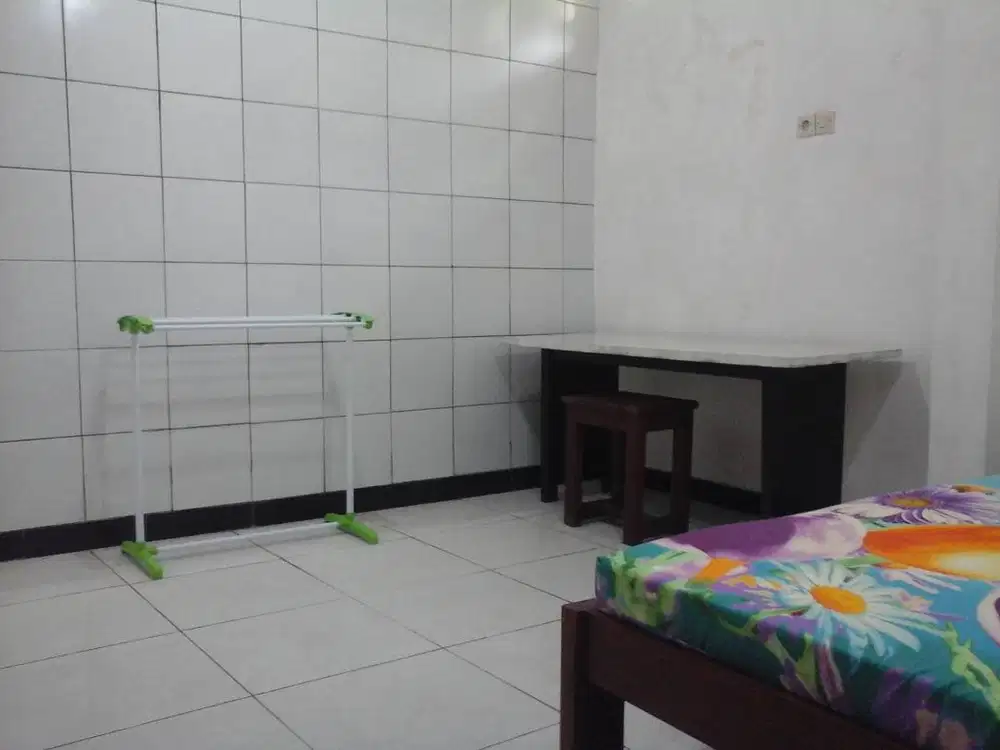 Kos AC Murah di Perum Rewwin Waru Sidoarjo