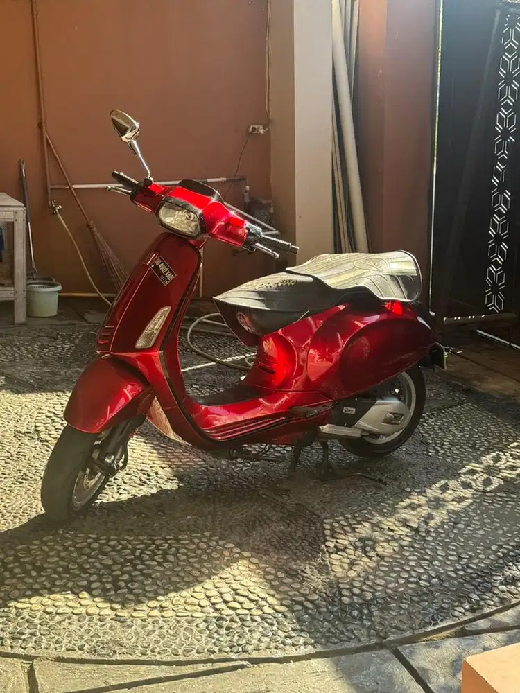Di jual vespa mulus banget