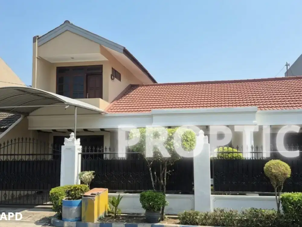 Rumah 1.5 Lantai Wonocolo Surabaya - Rm298apd