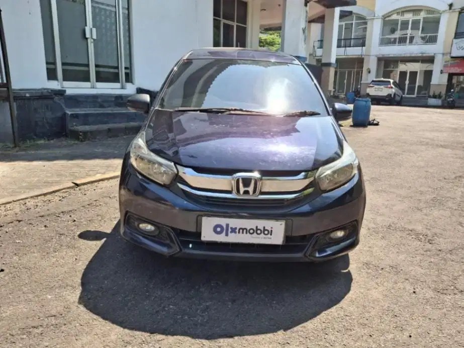 LOW DP - Honda Mobilio 1.5 E Bensin-MT Manual-2017