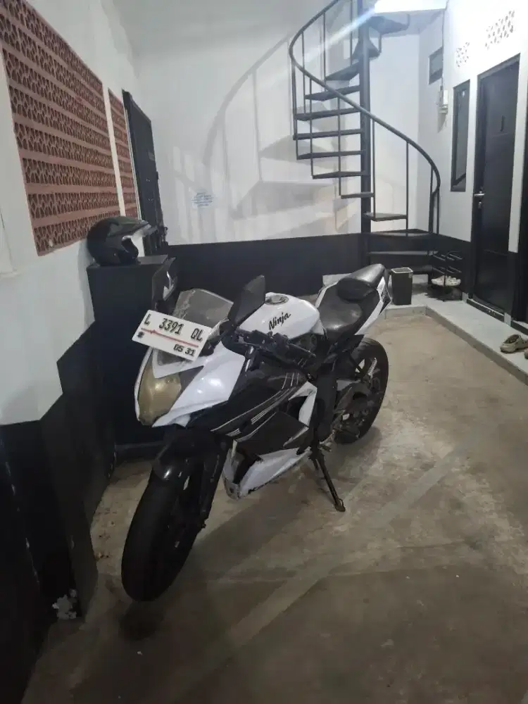 Kawasaki ninja rr mono 250cc ABS