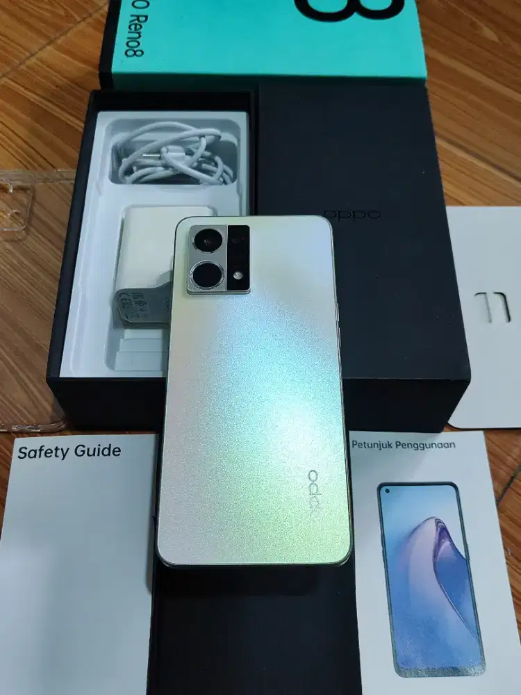 Oppo Reno 8 8+8/256 Fullset
