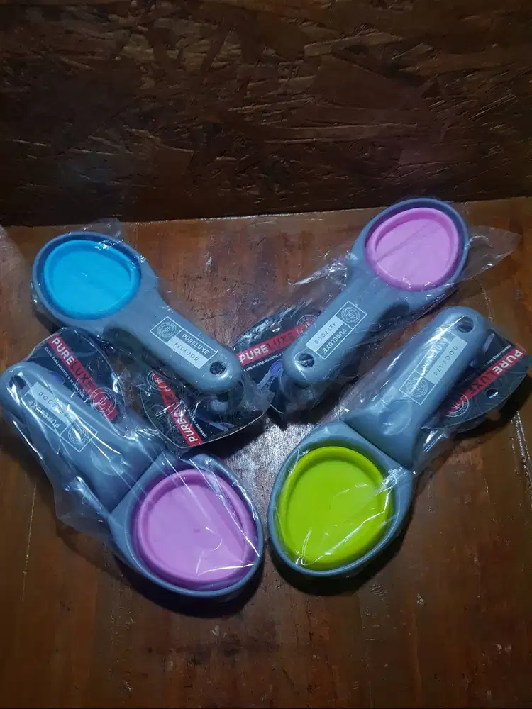 PURELUXE Bowl Mangkuk Makan Anjing Kucing Silicone