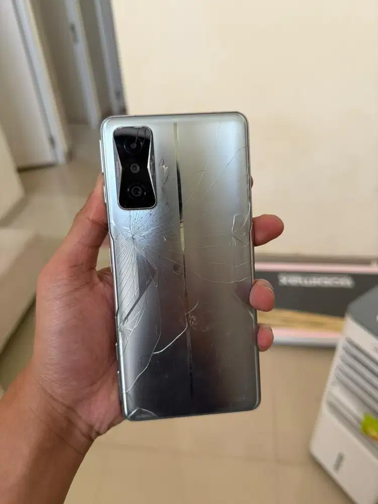 POCO F4 GT - 12/256