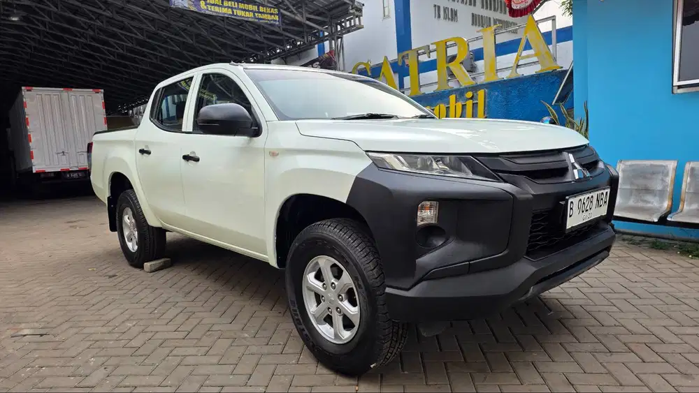 Mitsubishi Triton Double Cabin 2.5 HDX-L 4x4 M/T - 2021 - terawat