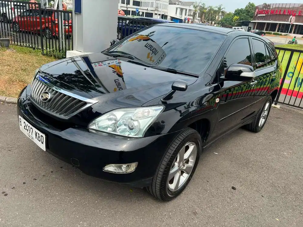 Toyota Harrier 2010 Bensin