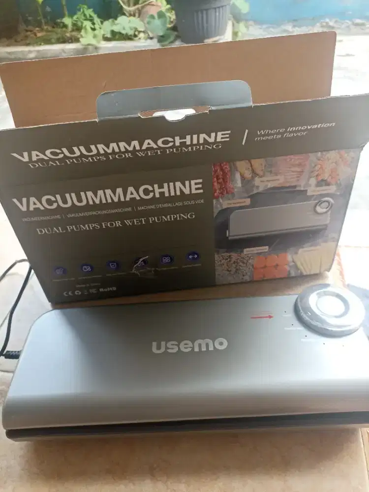 Vacum sealer Usemo