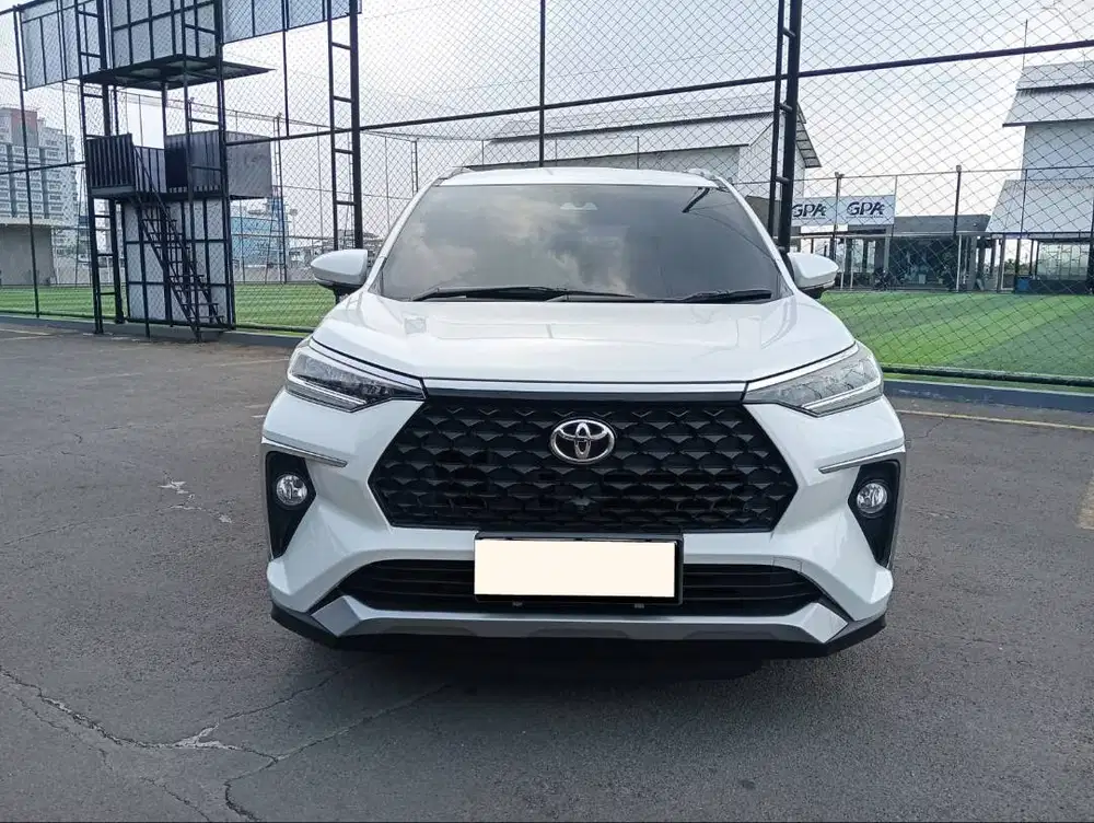 Toyota Avanza Veloz 1.5L Q TSS CVT Facelift AT Putih 2021 / 2022