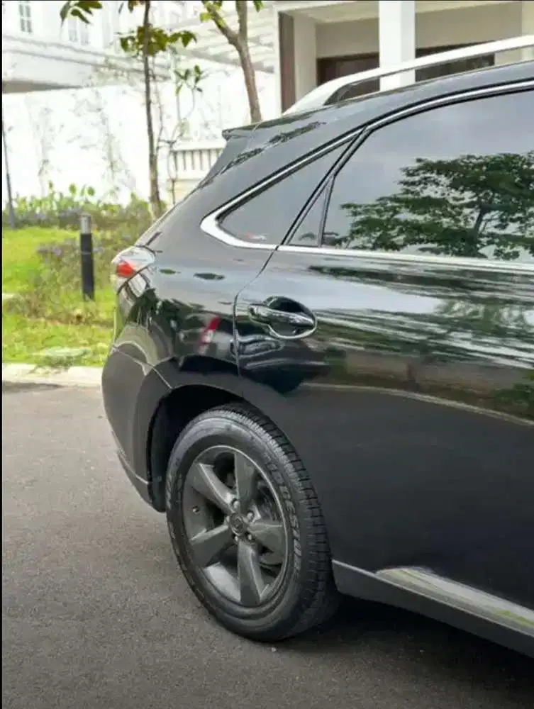 Lexus RX 270 2011 Bensin