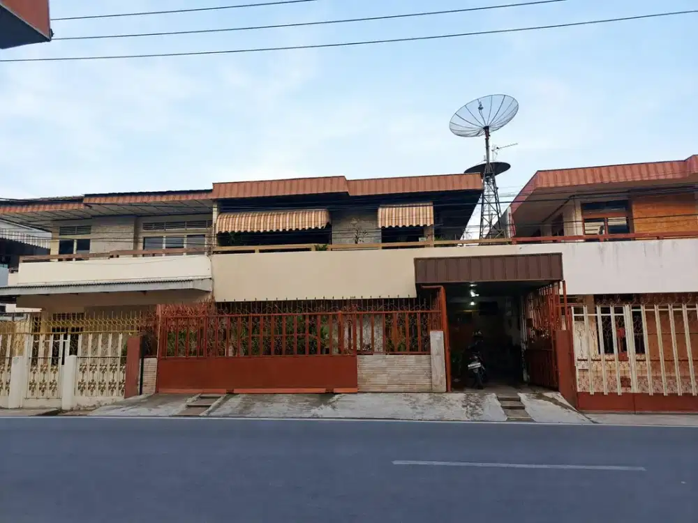 DIJUAL RUMAH JALAN MAYOR RUSLAN PALEMBANG