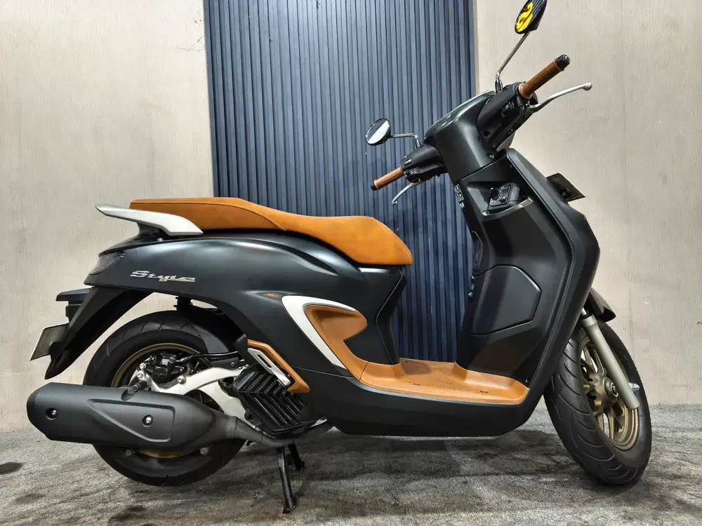Stylo 160 ABS 2024 LIKE NEW mulus terawat siap pakai...