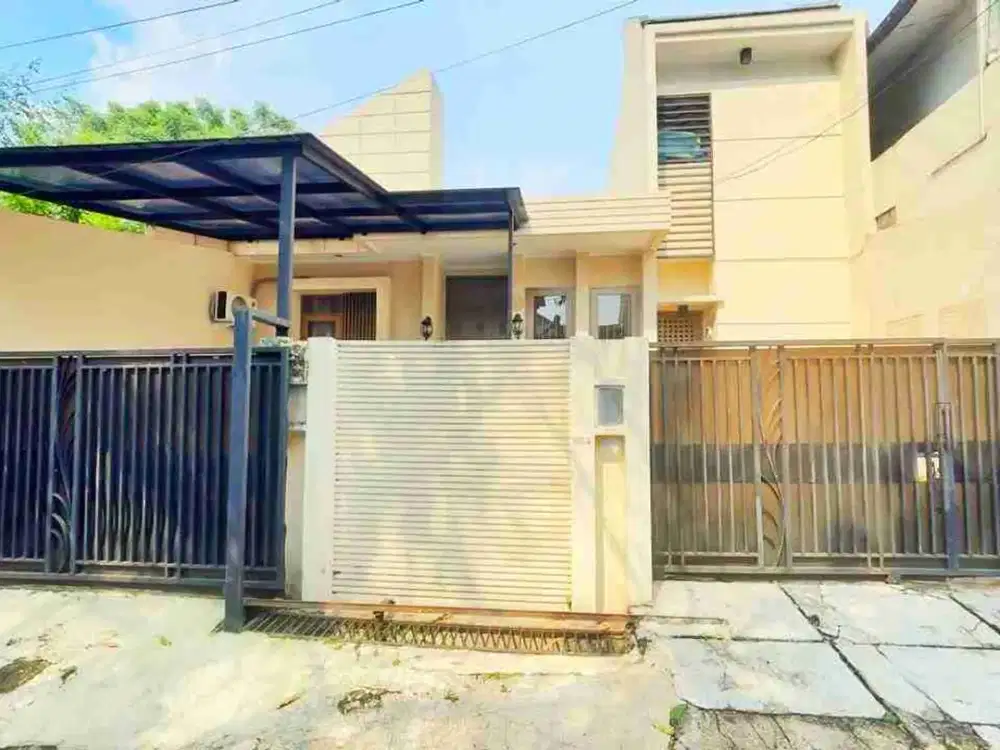 Dijual Cepat Rumah di Tanah Kusir Kebayaran Lama, Jakarta Selatan